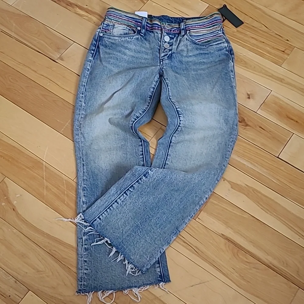 NWT BLANK NYC The Varick kick flare jeans size 26 - Picture 4 of 10